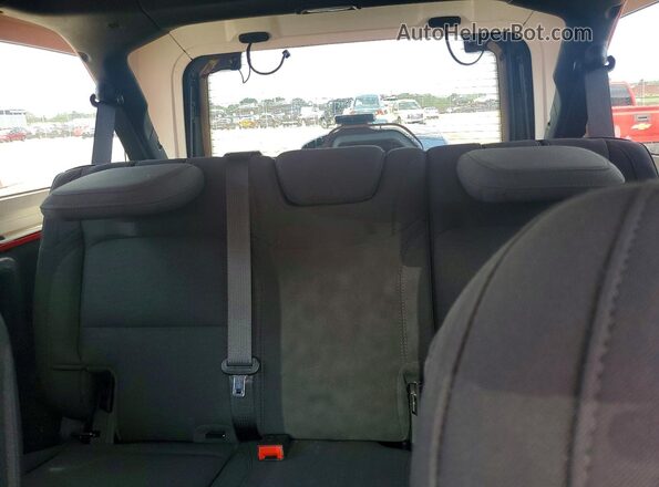 1C4HJXDNXLW188686 2020 JEEP WRANGLER Red Widok wnętrza z tyłu