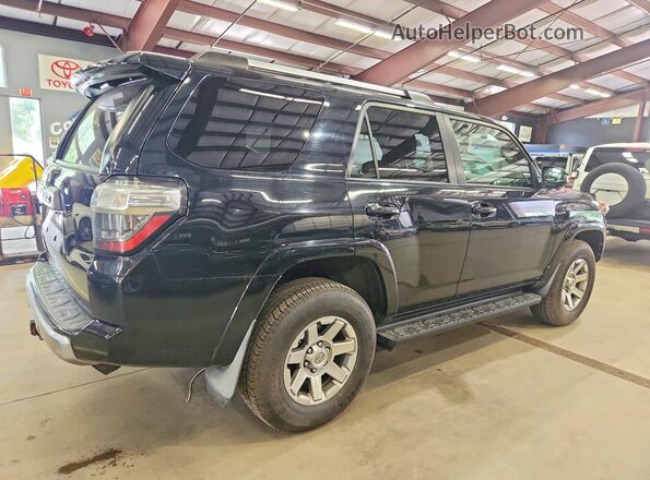 JTEBU5JRXG5372056 2016 TOYOTA 4RUNNER Черный Передняя правая четверть