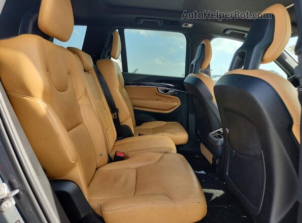 YV4A22PK0J1191106 2018 VOLVO XC90 Silver ძრავის განყოფილების ხედი