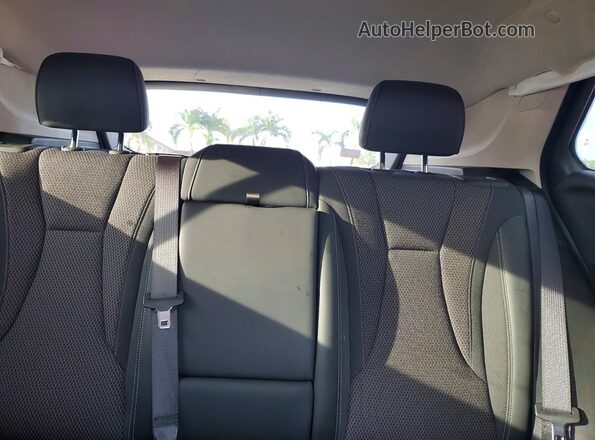LRBAZLR42ND136808 2022 BUICK ENVISION White Widok wnętrza z tyłu