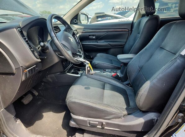 JA4AZ3A32JZ001470 2018 MITSUBISHI OUTLANDER Black Vista del salpicadero