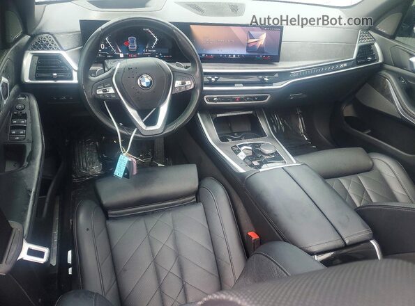 5UX13EU02R9S54075 2024 BMW X5 Серый Вид щитка приборов