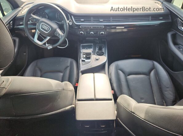 WA1AAAF73KD013939 2019 AUDI Q7 Silver Instrument cluster view