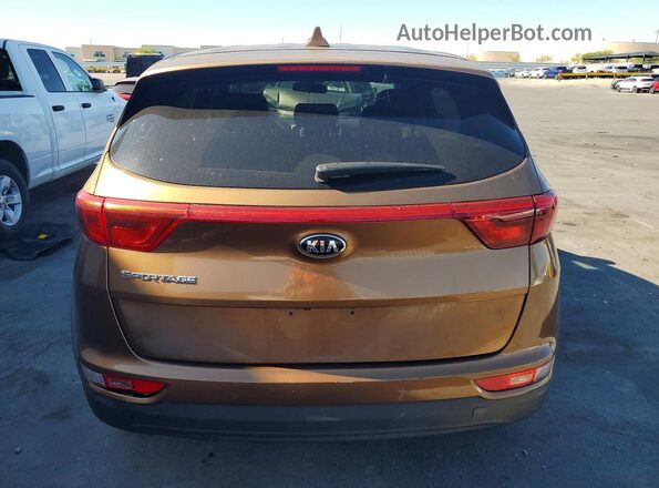 KNDPMCAC6H7164465 2017 KIA SPORTAGE Gold Vista interior delantera