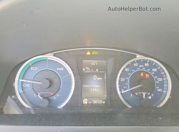 4T1BD1FK1HU213518 2017 TOYOTA CAMRY Серебряный Вид задних сидений
