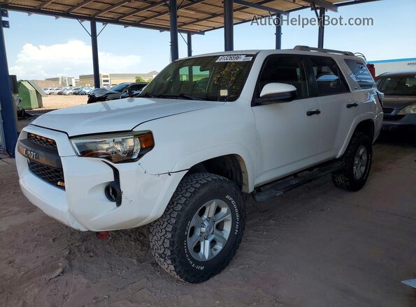 JTEZU5JR4J5174546 2018 TOYOTA 4RUNNER White Tył lewy