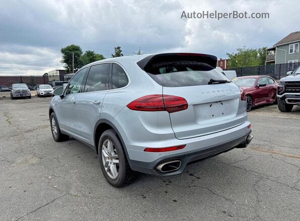 WP1AA2A24GLA09966 2016 PORSCHE CAYENNE Silver Front right