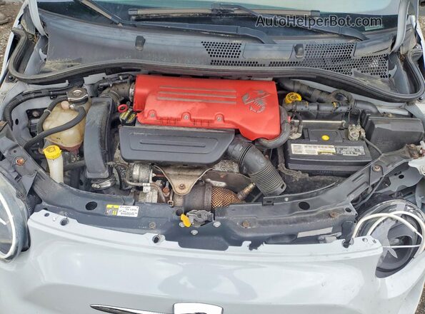 3C3CFFFH1HT547891 2017 FIAT 500 Серый Вид задней части салона