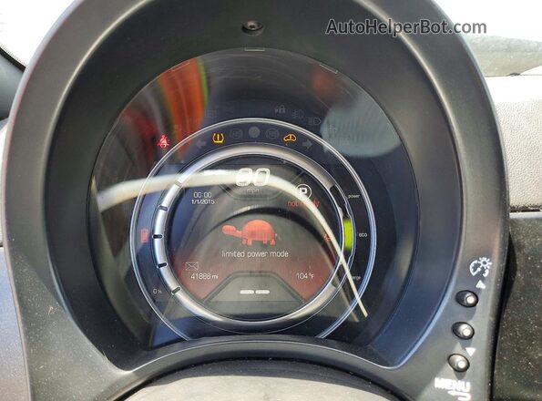 3C3CFFGE1HT514118 2017 FIAT 500 Угольный Вид щитка приборов