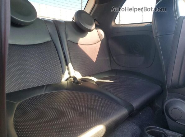3C3CFFGE2GT165257 2016 FIAT 500 White Vista de los asientos traseros