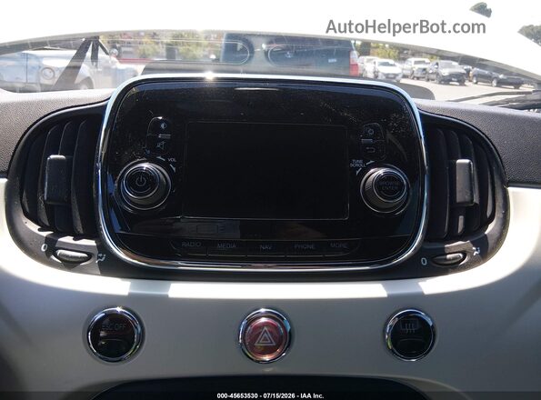 3C3CFFGE4GT165213 2016 FIAT 500E White Սալոնի 360 աստիճան տեսք