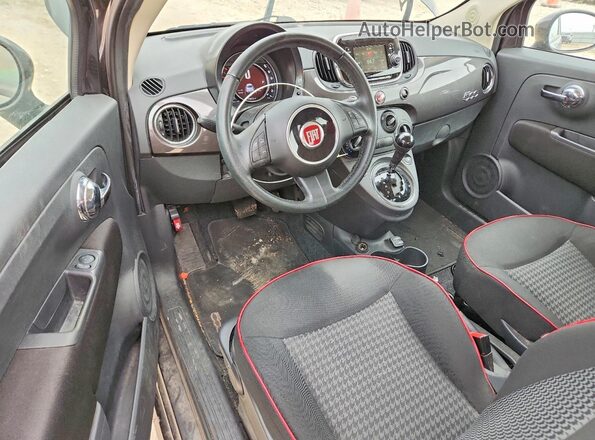 3C3CFFKR0HT700114 2017 FIAT 500 Gray Vista del salpicadero
