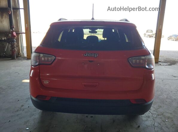 3C4NJCAB0JT123581 2018 JEEP COMPASS Orange Rear view