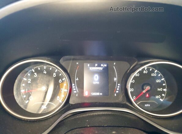 3C4NJCAB0JT123581 2018 JEEP COMPASS Orange Instrument cluster view