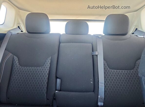 3C4NJCAB0MT570917 2021 JEEP COMPASS Black Rear seats view