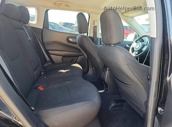3C4NJCAB0MT570917 2021 JEEP COMPASS Black Rear interior view