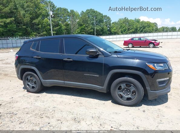 3C4NJCAB2JT124120 2018 JEEP COMPASS Black Вид задньої частини салону