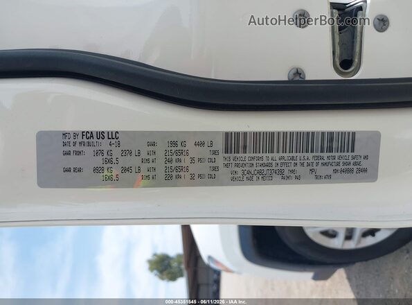 3C4NJCAB2JT374392 2018 JEEP COMPASS White Engine compartment view
