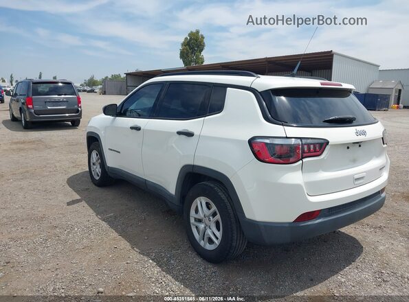 3C4NJCAB2JT374392 2018 JEEP COMPASS White Front view