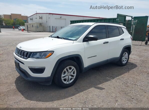 3C4NJCAB2JT374392 2018 JEEP COMPASS White Front left