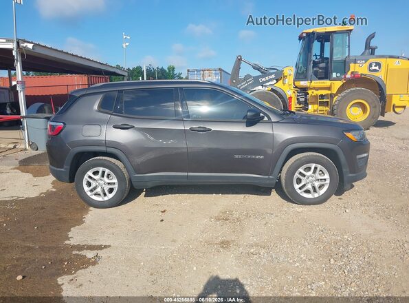 3C4NJCAB2JT405608 2018 JEEP COMPASS Gray 