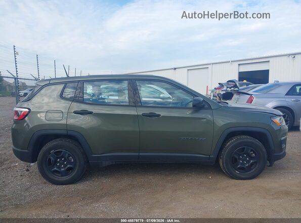 3C4NJCAB4HT669505 2017 JEEP COMPASS Green Rear interior view