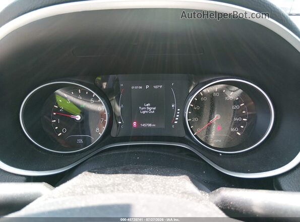 3C4NJCAB4JT181483 2018 JEEP COMPASS Черный Вид задних сидений