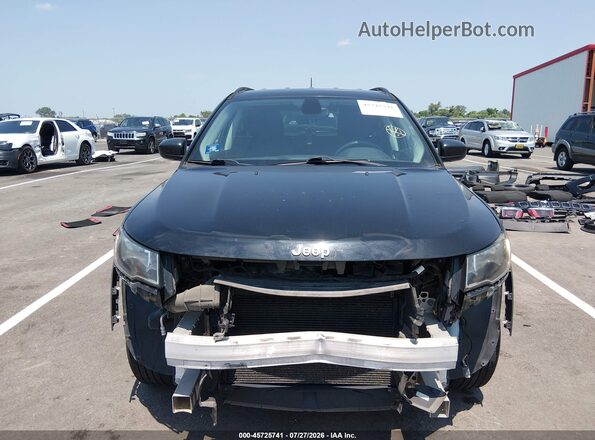 3C4NJCAB4JT181483 2018 JEEP COMPASS Черный Вид задней части салона