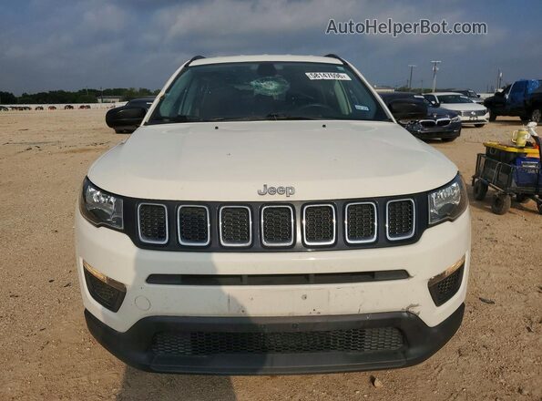3C4NJCAB4JT328496 2018 JEEP COMPASS White Vista frontal