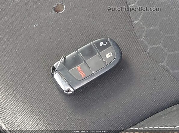 3C4NJCAB4LT169823 2020 JEEP COMPASS Red Вид панелі приладів
