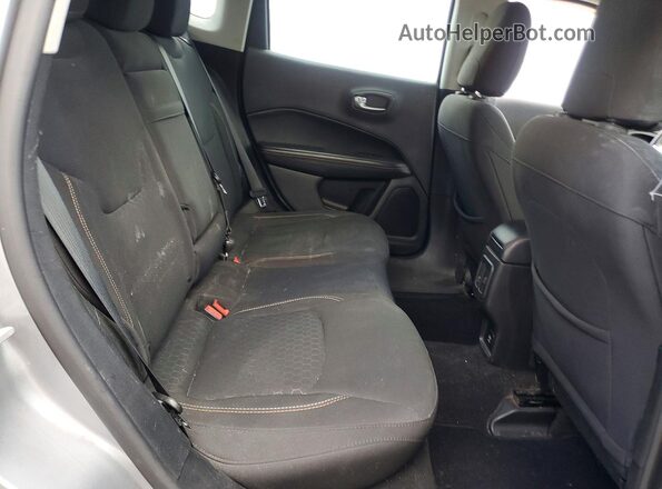 3C4NJCAB5HT669111 2017 JEEP COMPASS Two Tone Սալոնի հետևի տեսք
