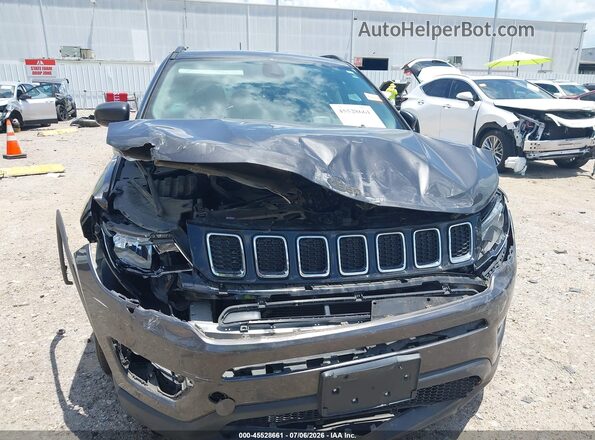 3C4NJCAB6JT272240 2018 JEEP COMPASS Gray Вид спереду