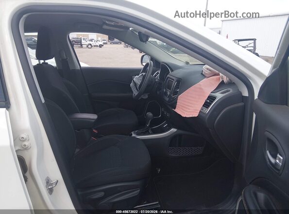 3C4NJCAB7HT652231 2017 JEEP COMPASS White Vista interior delantera
