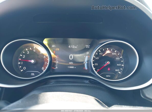 3C4NJCAB8JT212895 2018 JEEP COMPASS Белый Вид задних сидений