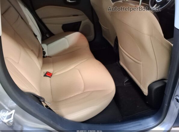 3C4NJCAB8JT357841 2018 JEEP COMPASS Серебряный Вид наклейки с VIN-кодом