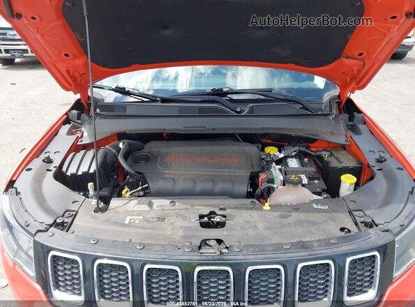 3C4NJCAB8LT151146 2020 JEEP COMPASS Orange Rear view