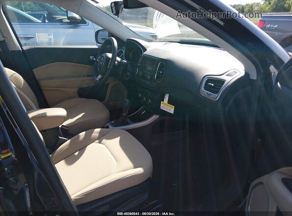 3C4NJCABXJT357839 2018 JEEP COMPASS Black Widok wnętrza z przodu
