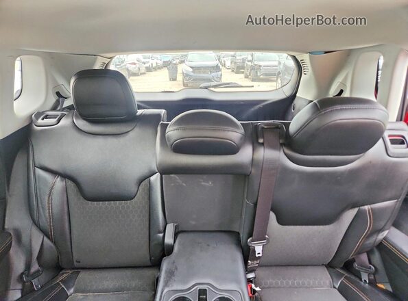 3C4NJCBB0MT570964 2021 JEEP COMPASS Red Rear seats view