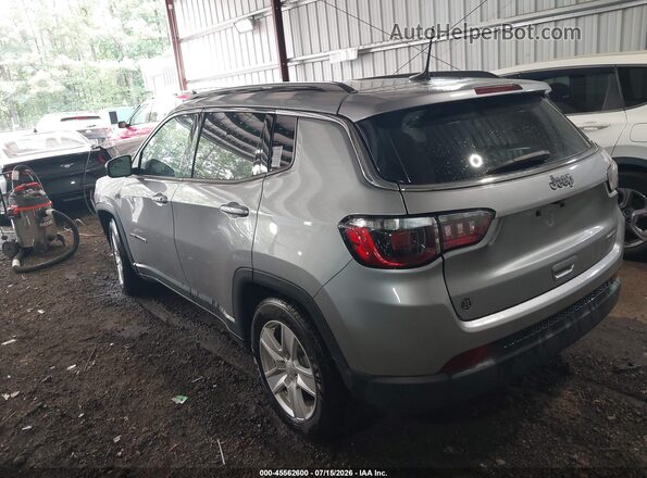 3C4NJCBB0NT218565 2022 JEEP COMPASS Silver Tył lewy