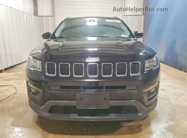 3C4NJCBB1JT102706 2018 JEEP COMPASS Black Front view