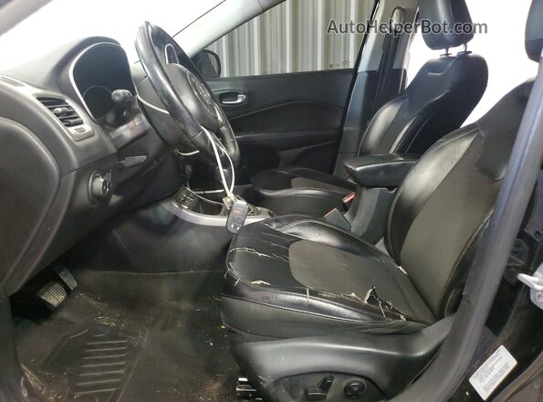 3C4NJCBB1JT102706 2018 JEEP COMPASS Black 