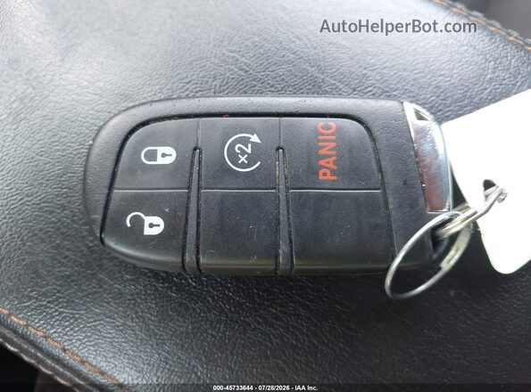 3C4NJCBB1JT285931 2018 JEEP COMPASS Черный Вид панели приборов