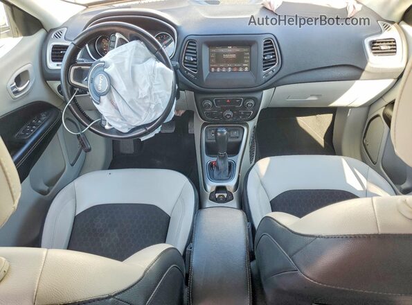 3C4NJCBB1MT526844 2021 JEEP COMPASS White Widok deski rozdzielczej