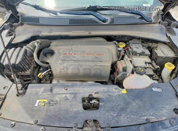 3C4NJCBB2JT461756 2018 JEEP COMPASS Black Widok wnętrza z tyłu