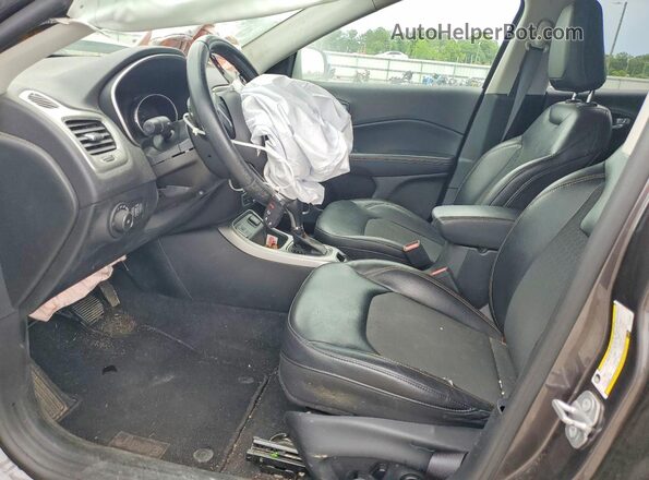 3C4NJCBB3JT124657 2018 JEEP COMPASS Charcoal წინა სალონის ხედი