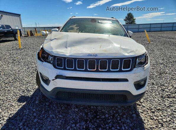 3C4NJCBB3JT134282 2018 JEEP COMPASS White Front view