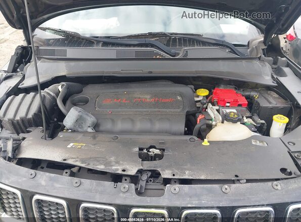 3C4NJCBB3LT144426 2020 JEEP COMPASS Коричневый Вид сзади