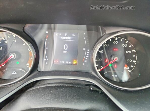 3C4NJCBB4JT227926 2018 JEEP COMPASS Black Widok zestawu wskaźników