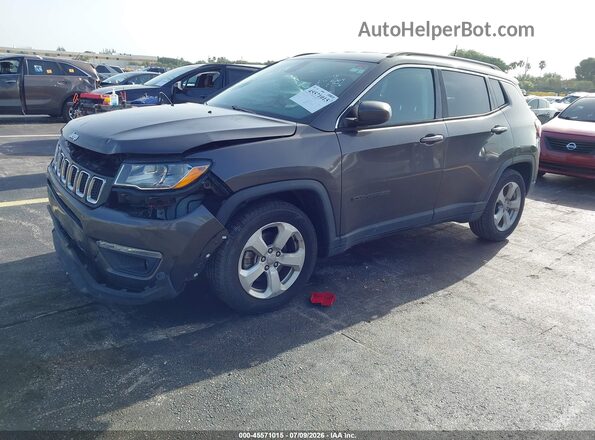 3C4NJCBB4KT636364 2019 JEEP COMPASS Gray Передня ліва чверть