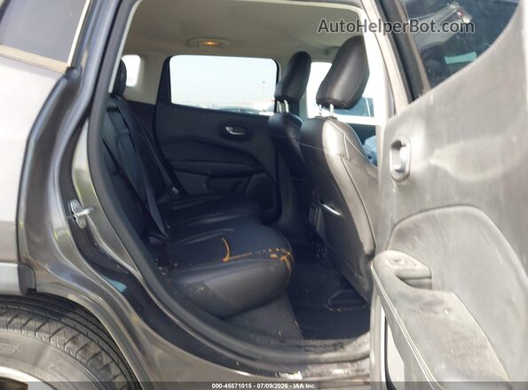 3C4NJCBB4KT636364 2019 JEEP COMPASS Gray Вид наклейки з VIN-кодом